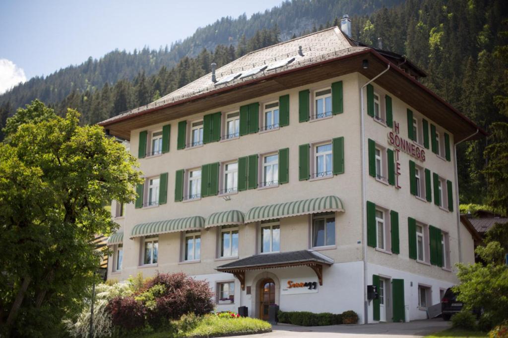 Sonnegg Hotel Zweisimmen Zewnętrze zdjęcie
