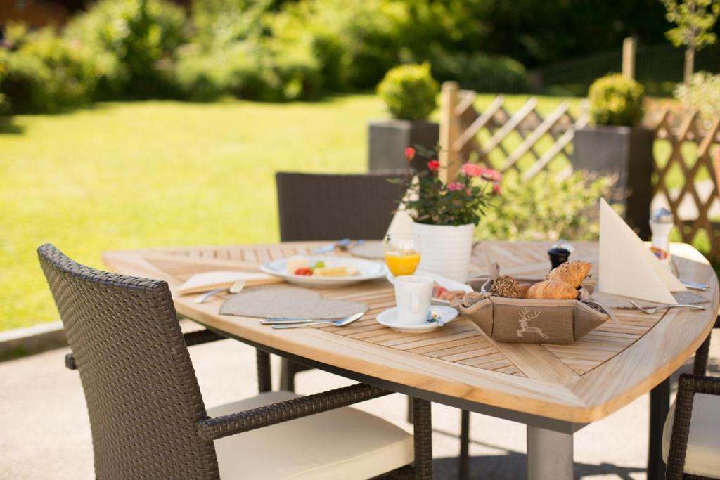 Sonnegg Hotel Zweisimmen Zewnętrze zdjęcie
